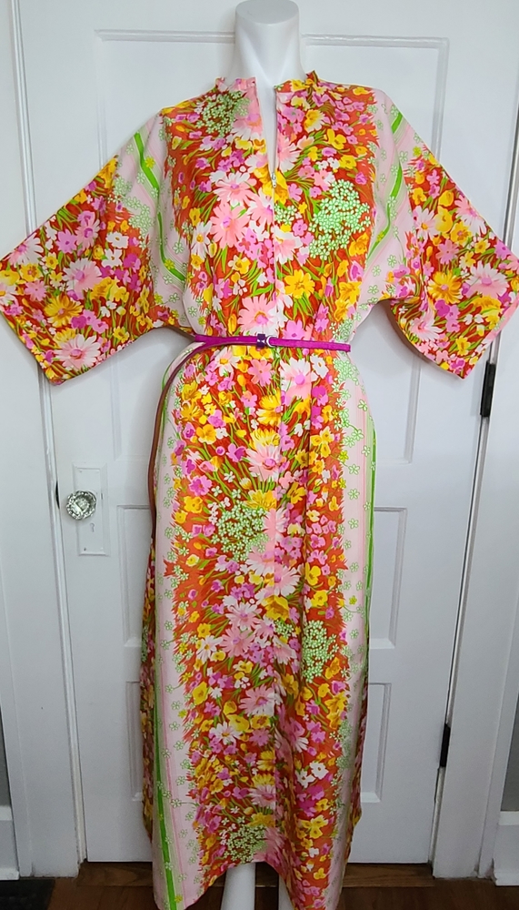 Vintage maxi dress/caftan